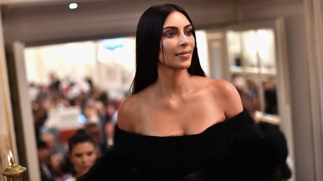 Kim Kardashian-West：被误导的美国下令支付270万美元的赔偿金