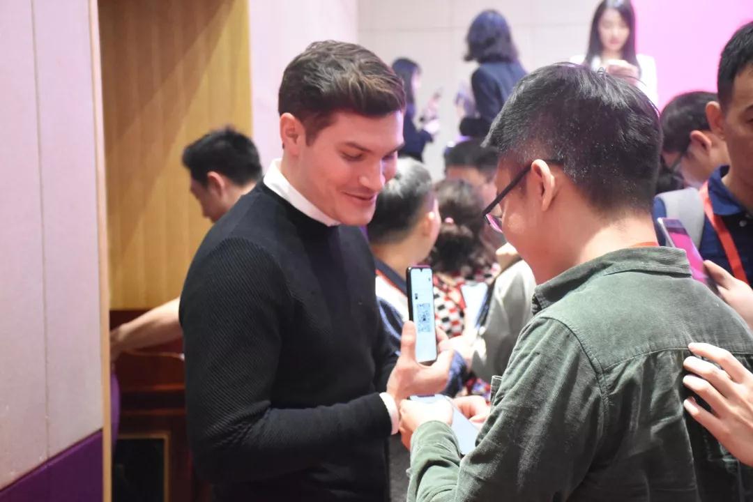 目光汇聚集悦城，第二届跨境眼资源盛典圆满落幕