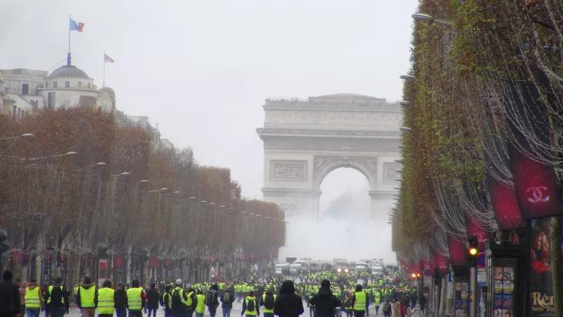 法国跨境卖家注意，巴黎暴乱迎来第三波浪潮