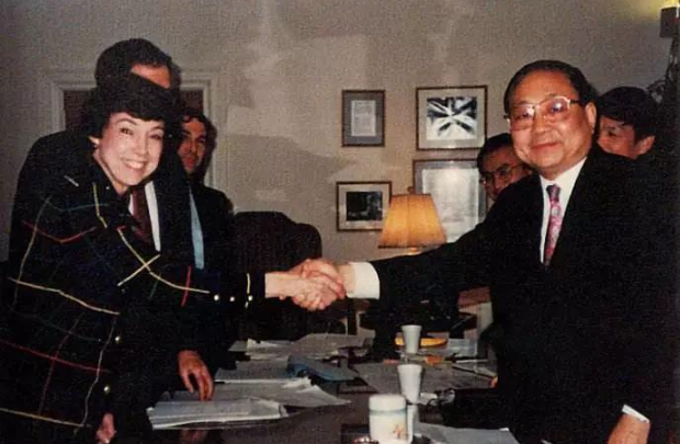 细看中美贸易战的前世今生——“美国人就像被惯坏的孩子”