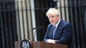 欧洲历史性港口拥堵持续！英国首相约翰逊同意辞职 | 跨境电商早报