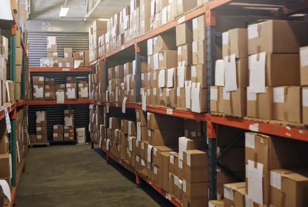 亚马逊要求降价30%，海外仓如何帮助卖家降低成本