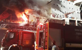 事故！土耳其一散货船发生大火！